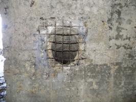 Ligne Maginot - A60 - CENSE PICART - (Blockhaus pour canon) - Créneau AC
Goulotte à grenade droite