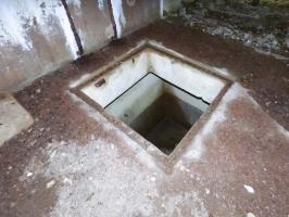 Ligne Maginot - A116 - LES ANORELLES - (Blockhaus pour canon) - Accès au niveau inférieur