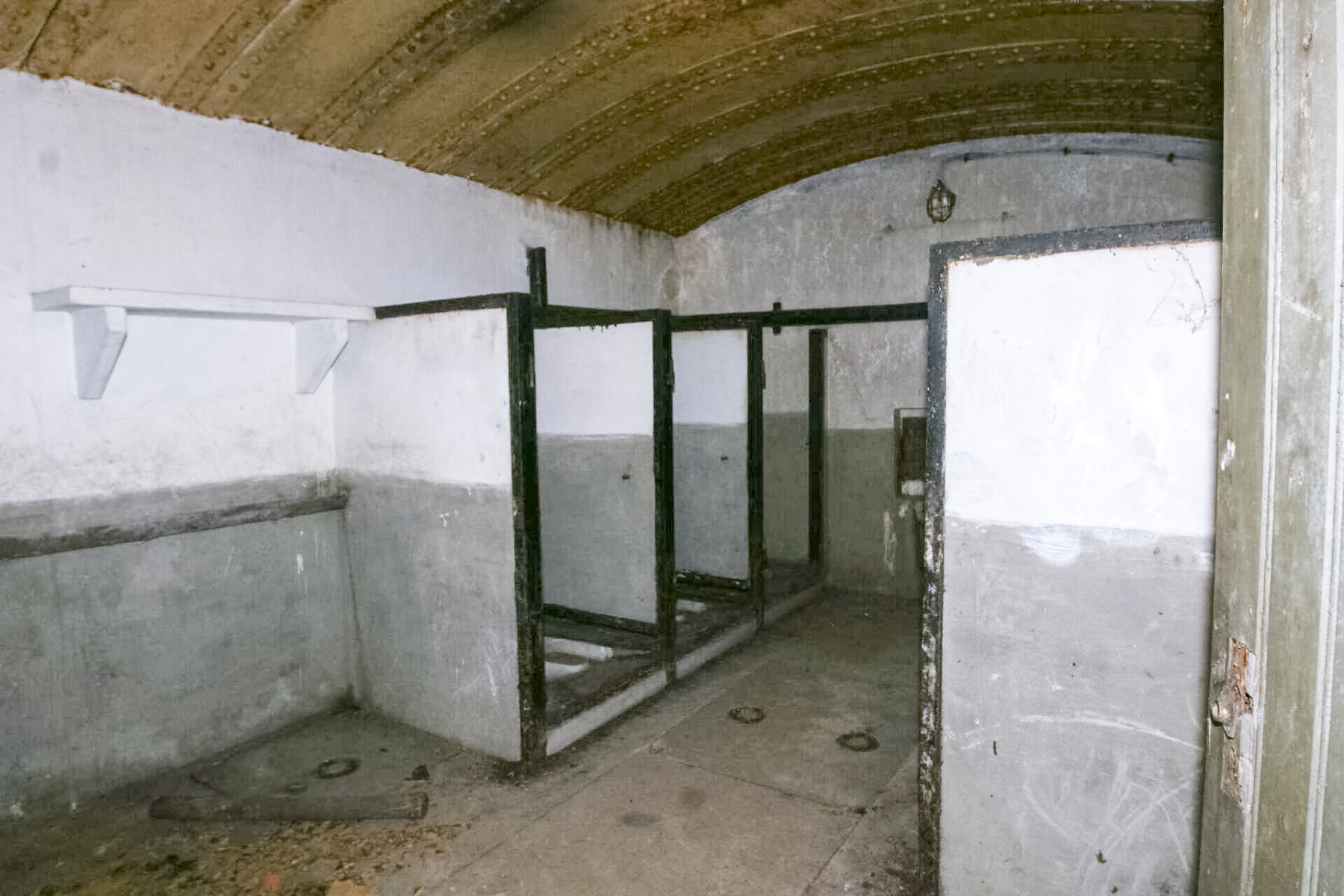 Ligne Maginot - KOENIGSBRUCK - (Abri) - Latrines - duomaxw