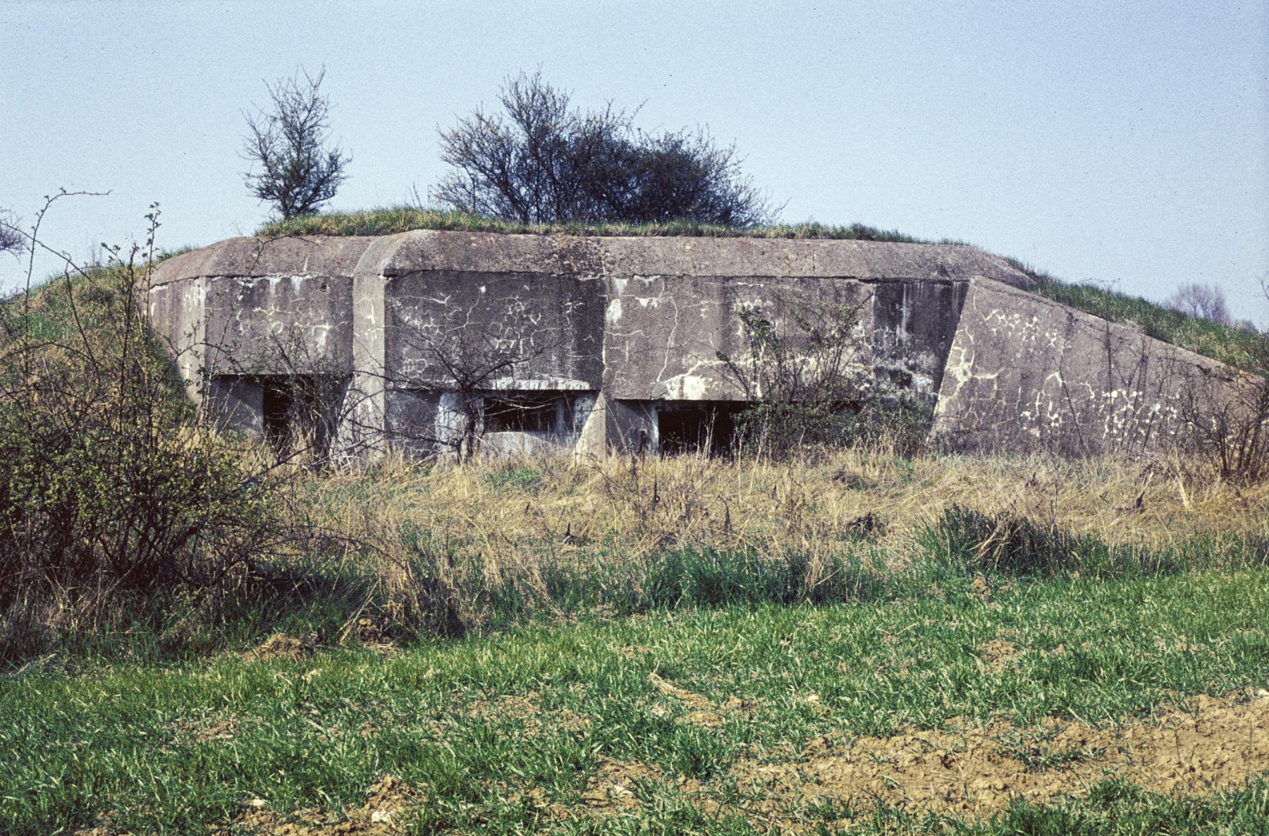 Ligne Maginot - AB27 - (Blockhaus pour canon) -  - MANSUY Michel
