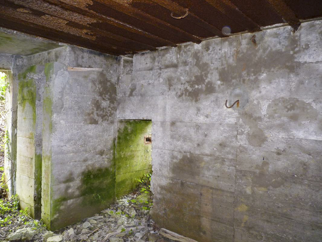 Ligne Maginot - AB5-D - (Blockhaus pour canon) -  - Aditus