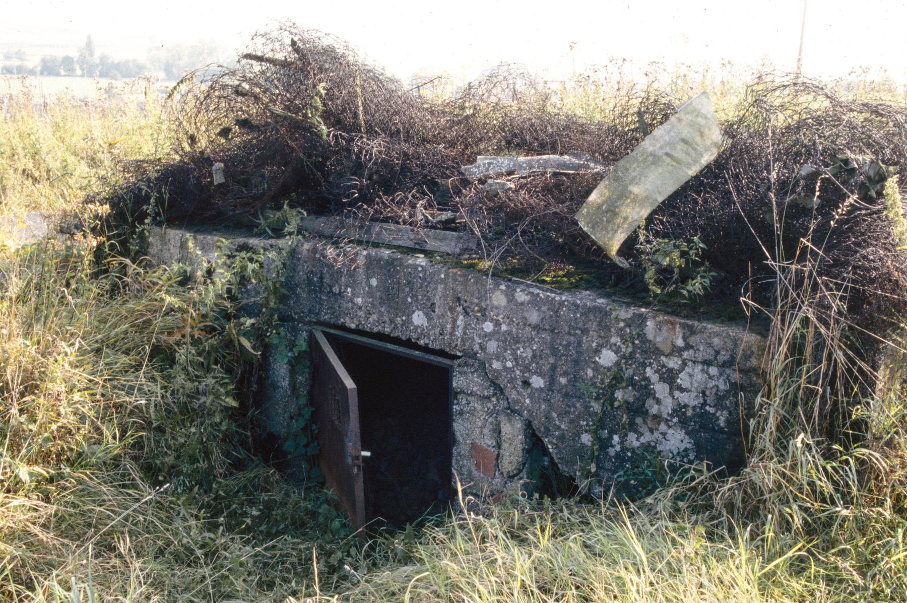 Ligne Maginot - Ao2 - METRING (Observatoire d'artillerie) - L'entrée - MANSUY Michel