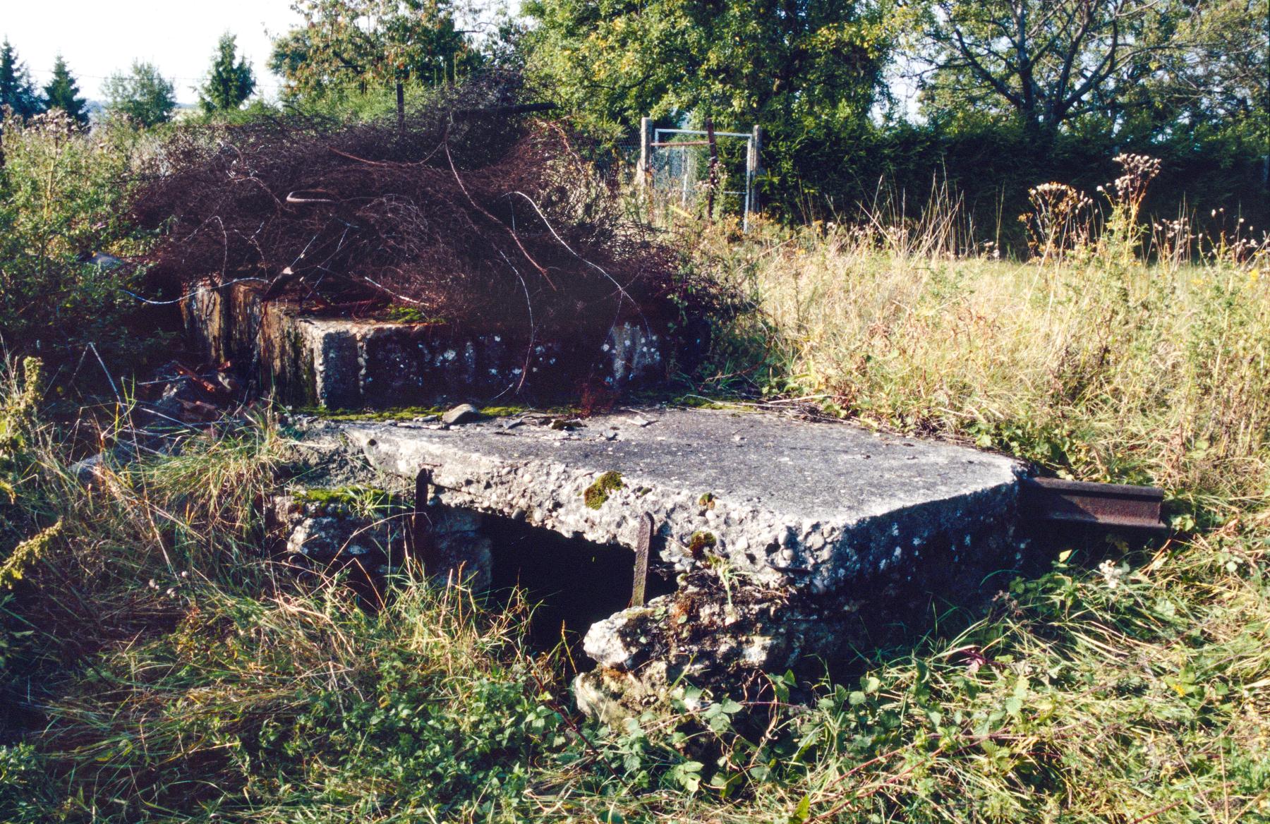 Ligne Maginot - Ao2 - METRING (Observatoire d'artillerie) - Entrée de l'abri adjacent - MANSUY Michel