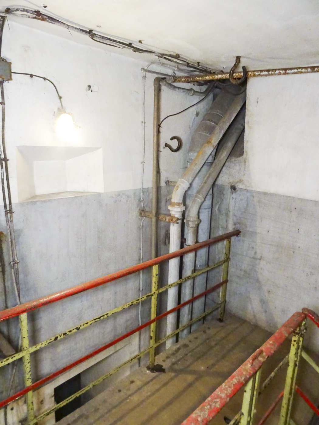 Ligne Maginot - KINDELBERG (QUARTIER CAMP - III/37° RIF) - (Abri) - Entrée Est - ammagsdr