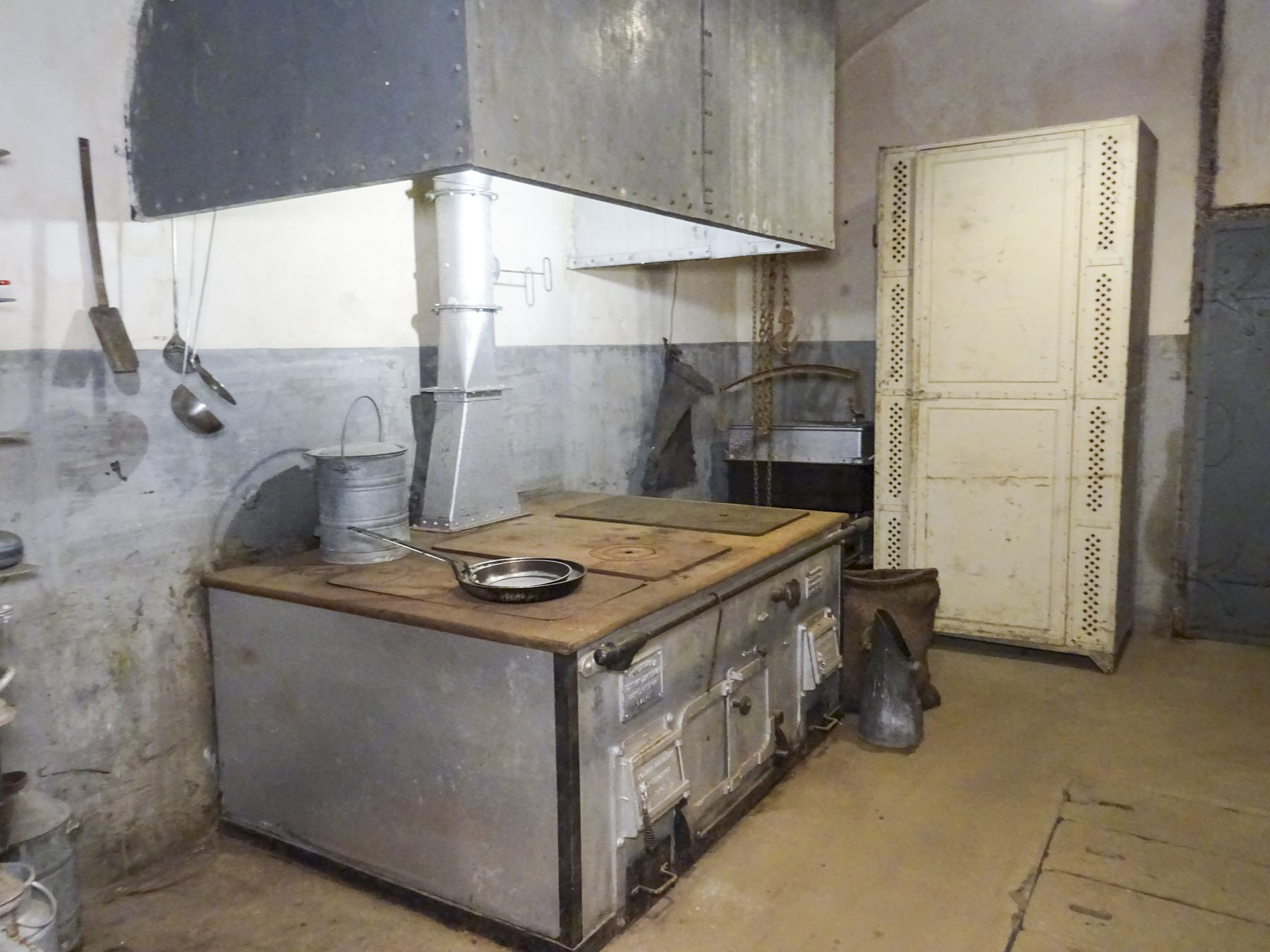 Ligne Maginot - KINDELBERG (QUARTIER CAMP - III/37° RIF) - (Abri) - Cuisine - ammagsdr