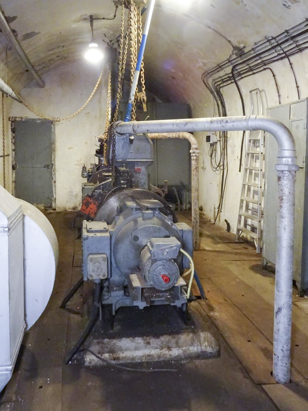 Ligne Maginot - KINDELBERG (QUARTIER CAMP - III/37° RIF) - (Abri) - Usine
Les moteurs - ammagsdr