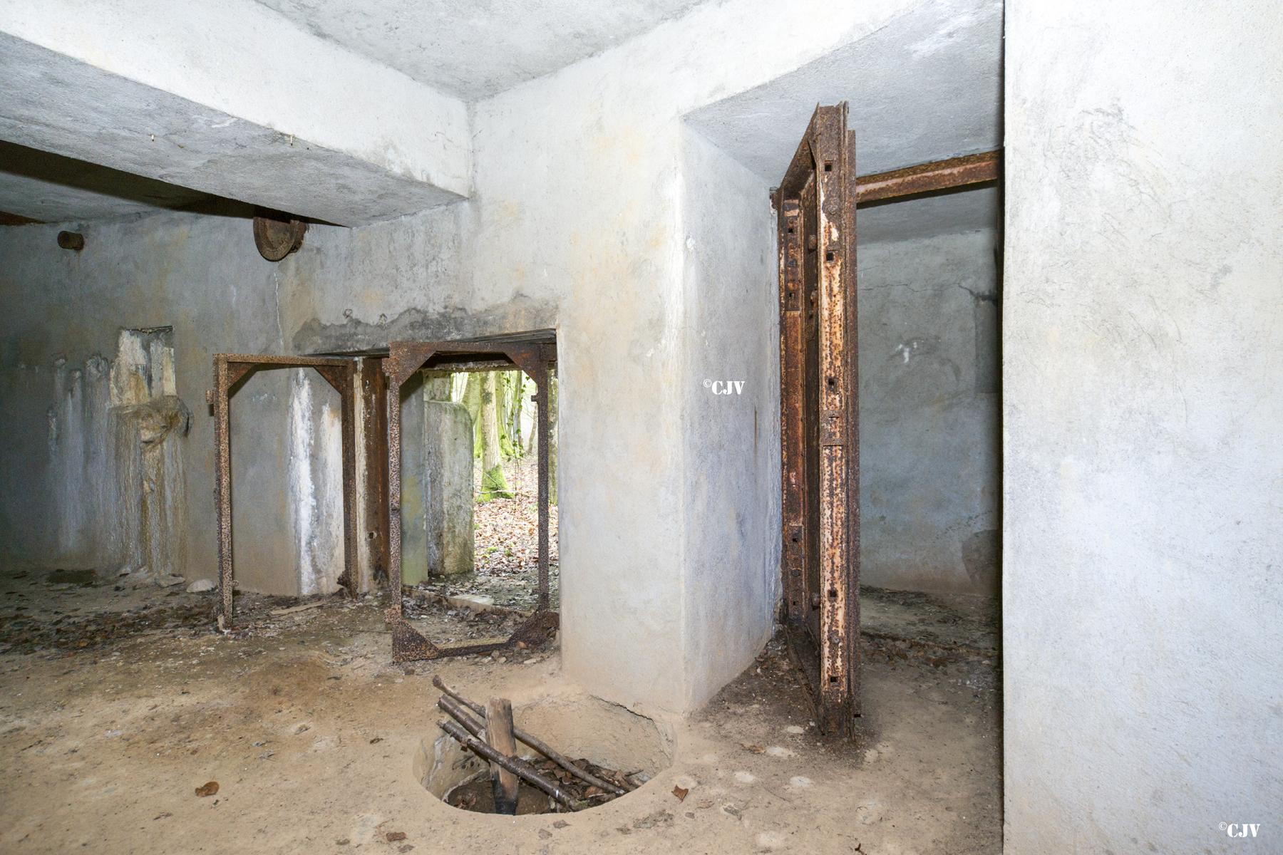 Ligne Maginot - A32 - LA CARRIERE - (Blockhaus pour canon) -  - Lia VERMEULEN