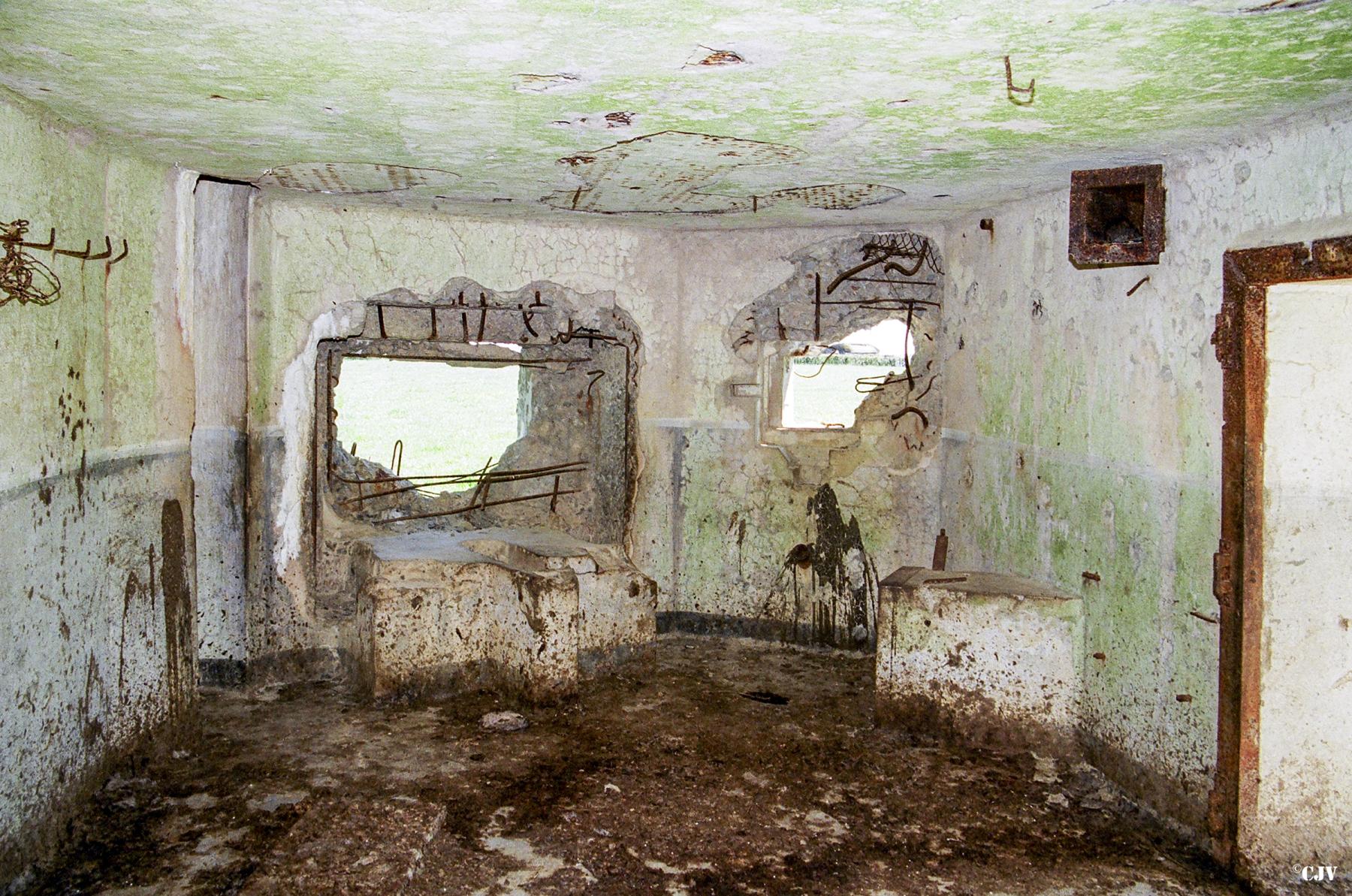 Ligne Maginot - B775 - BOIS DES AUVENELLES - (Blockhaus pour canon) -  - Caspar Vermeulen