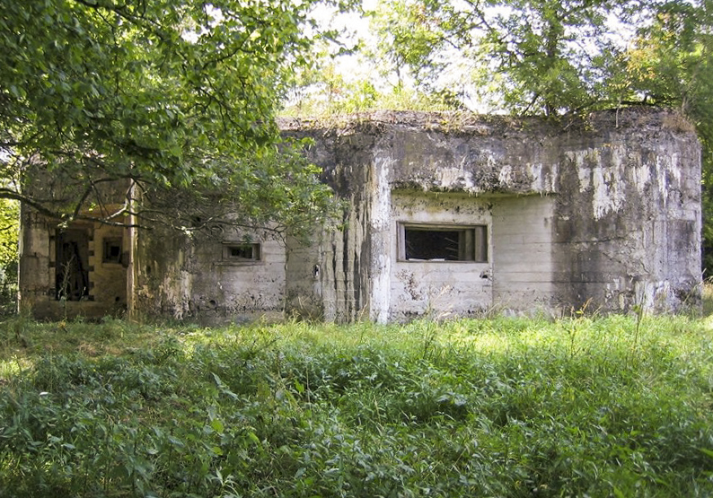 Ligne Maginot - A46 - CHATEAU ROUGE EST - (Blockhaus pour canon) -  - Jean POUMAY
