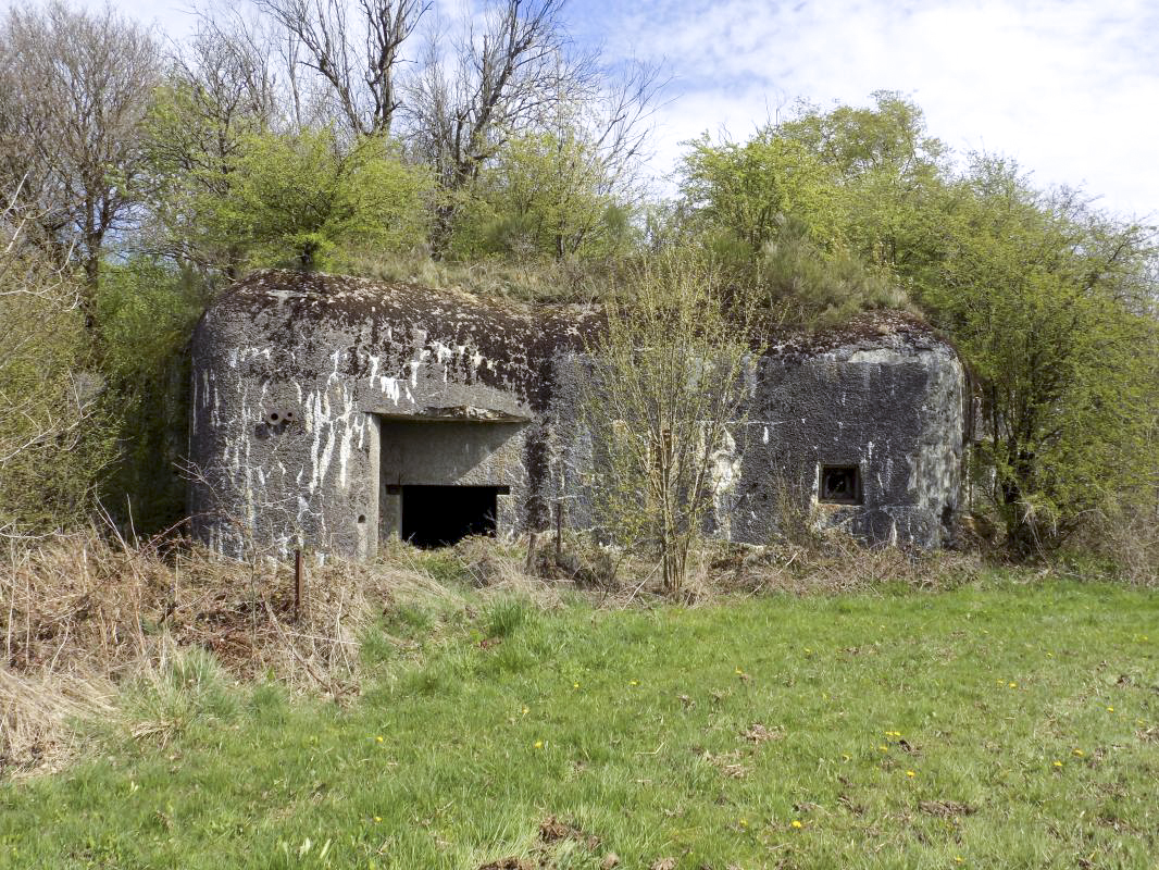 Ligne Maginot - A57 - AVANCÉE DE ROCROI - (Blockhaus pour canon) - L'arrière - R Tucker