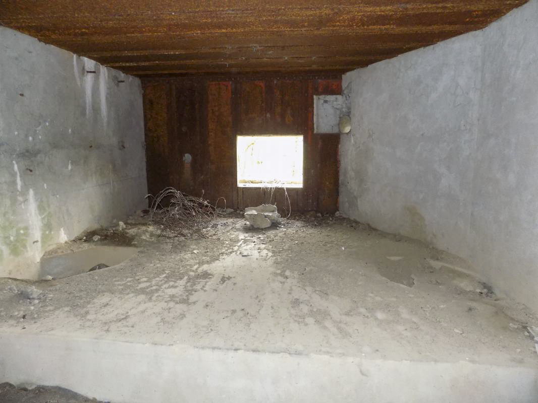 Ligne Maginot - A57 - AVANCÉE DE ROCROI - (Blockhaus pour canon) - Face droite créneau AC - R Tucker