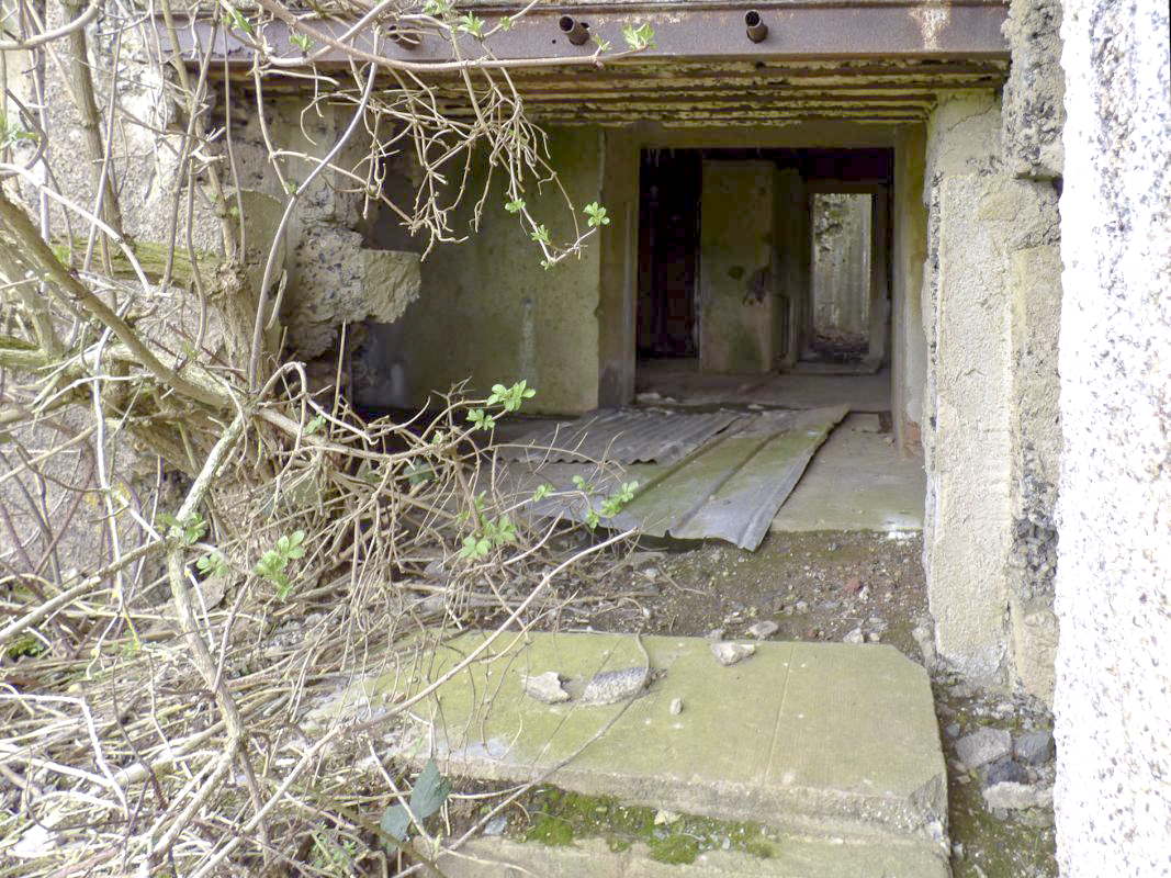 Ligne Maginot - A113 - DEMI LIEUE - (Blockhaus pour canon) -  - JMBrams