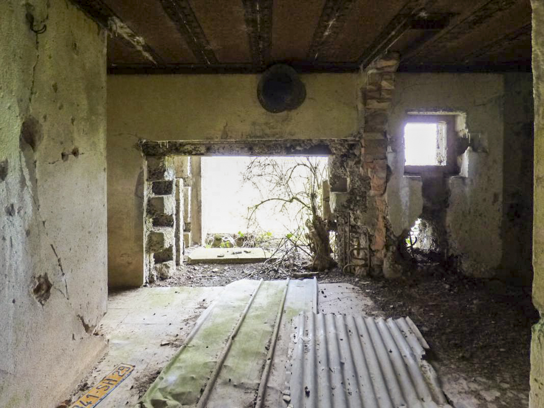 Ligne Maginot - A113 - DEMI LIEUE - (Blockhaus pour canon) -  - JMBrams