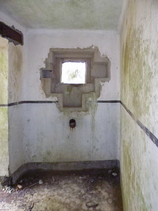 Ligne Maginot - B766 - CARREFOUR DE BLOIS - (Blockhaus pour canon) -  - JMBrams