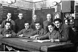Ligne Maginot - HOCHWALD - (Ouvrage d'artillerie) - Bloc 1
Le PC du bloc et les calculateurs avec le SLt Haas
