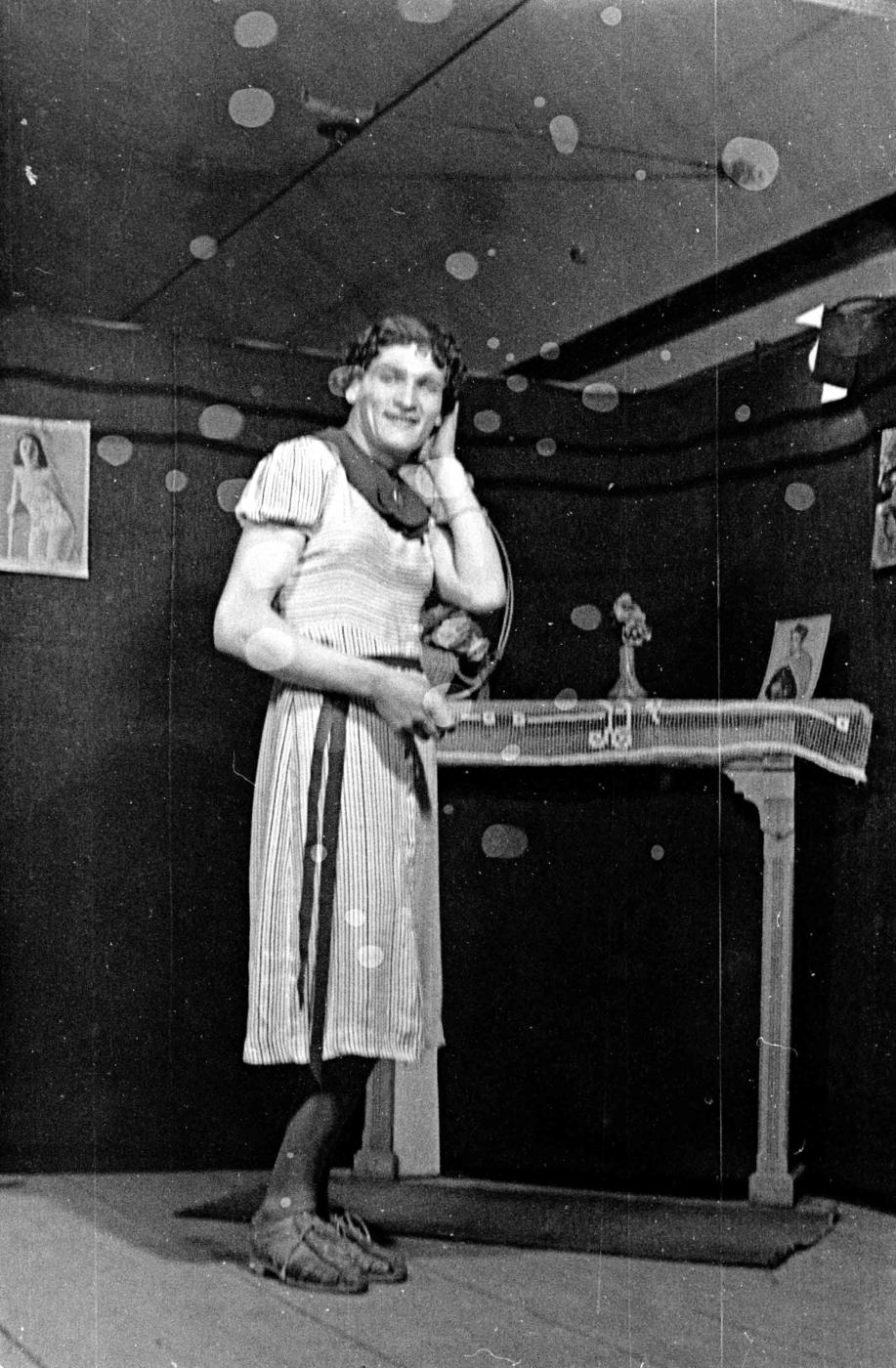 Ligne Maginot - HOCHWALD - (Ouvrage d'artillerie) - Représentation par la troupe de théatre  de l'ouvrage - Albert HAAS
