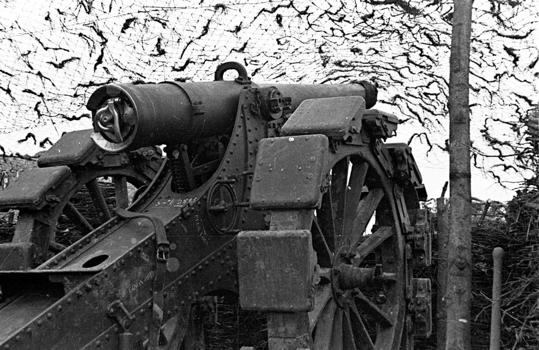 Ligne Maginot - S2 - (Position d'artillerie préparée) - Une des pièces de 120 L de Bange - Albert HAAS