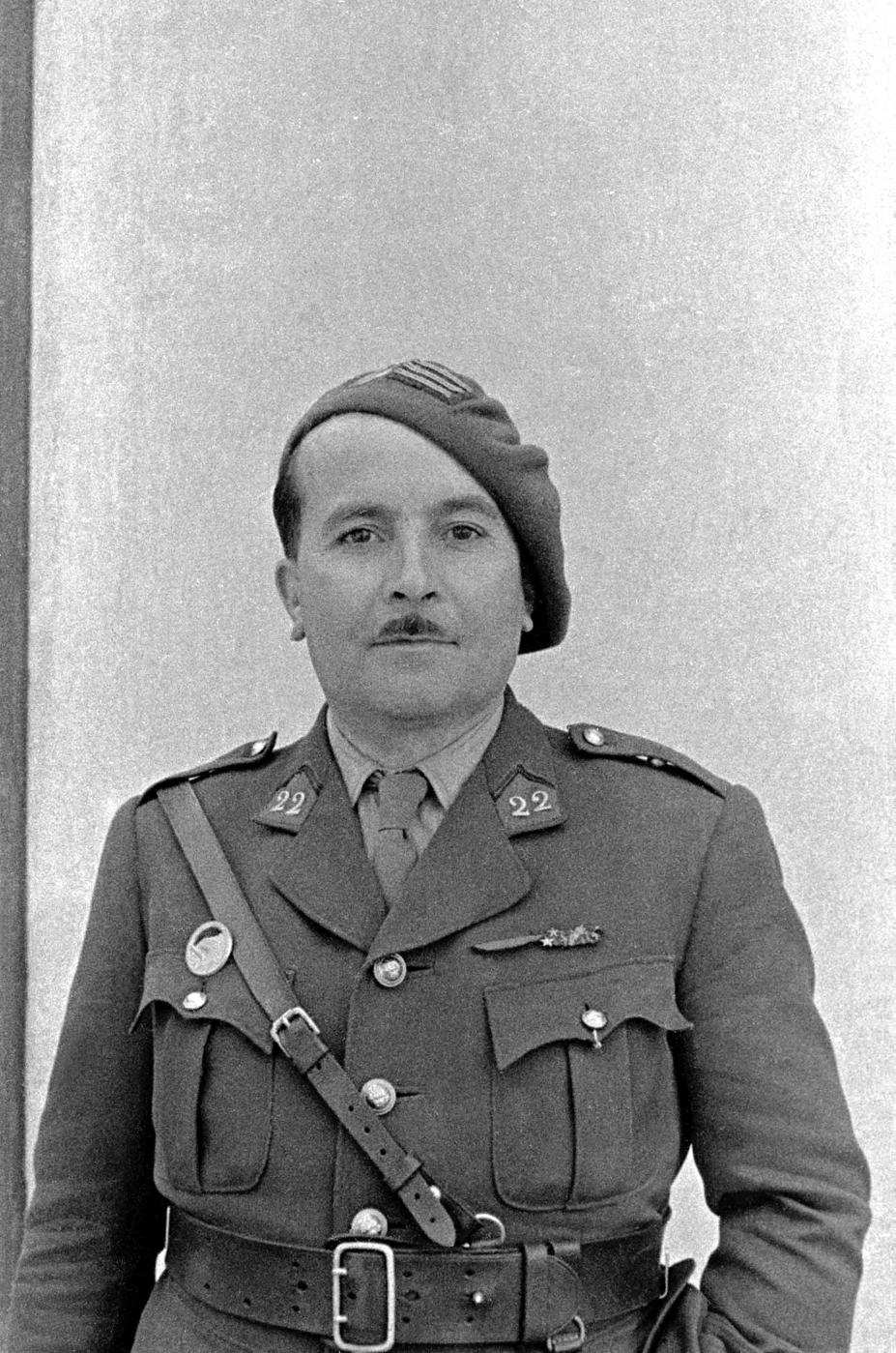 Ligne Maginot - HOCHWALD - (Ouvrage d'artillerie) - Les officiers de l'ouvrage
Le Cne Roy commandant l'infanterie de l'ouvrage Ouest - Albert HAAS