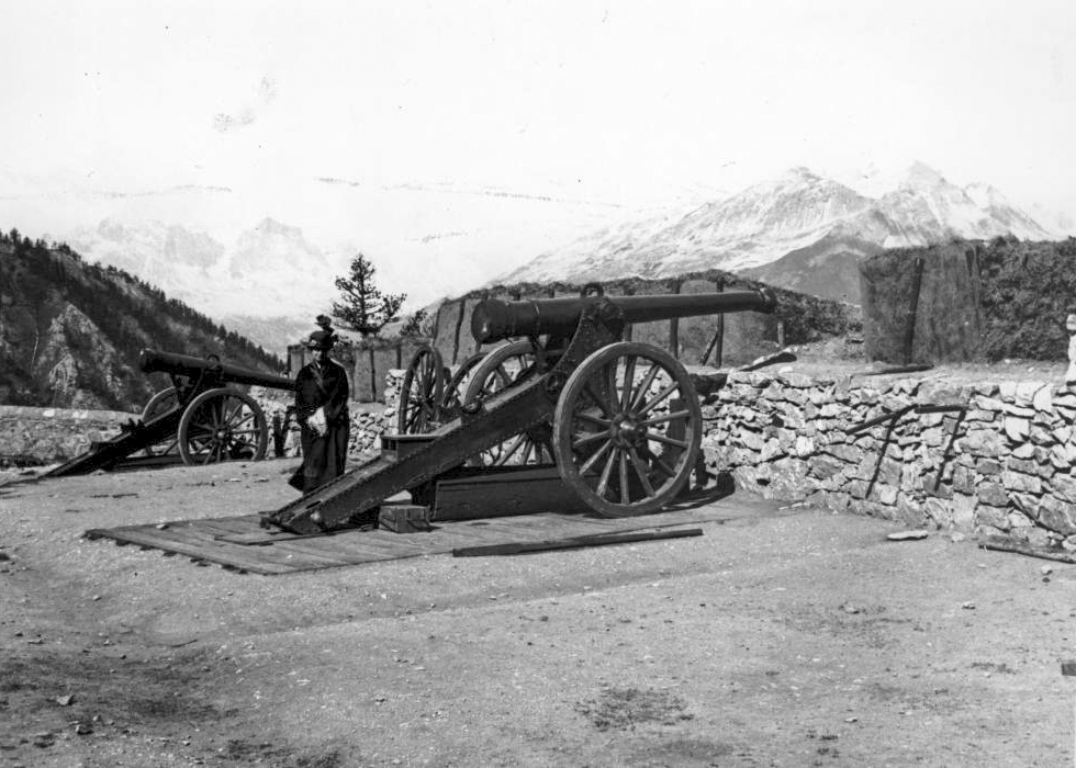 Ligne Maginot - L'OLIVE (BATTERIE CAVERNE) - (Position d'artillerie préparée) - Photo prise en 1914 - Inconnu