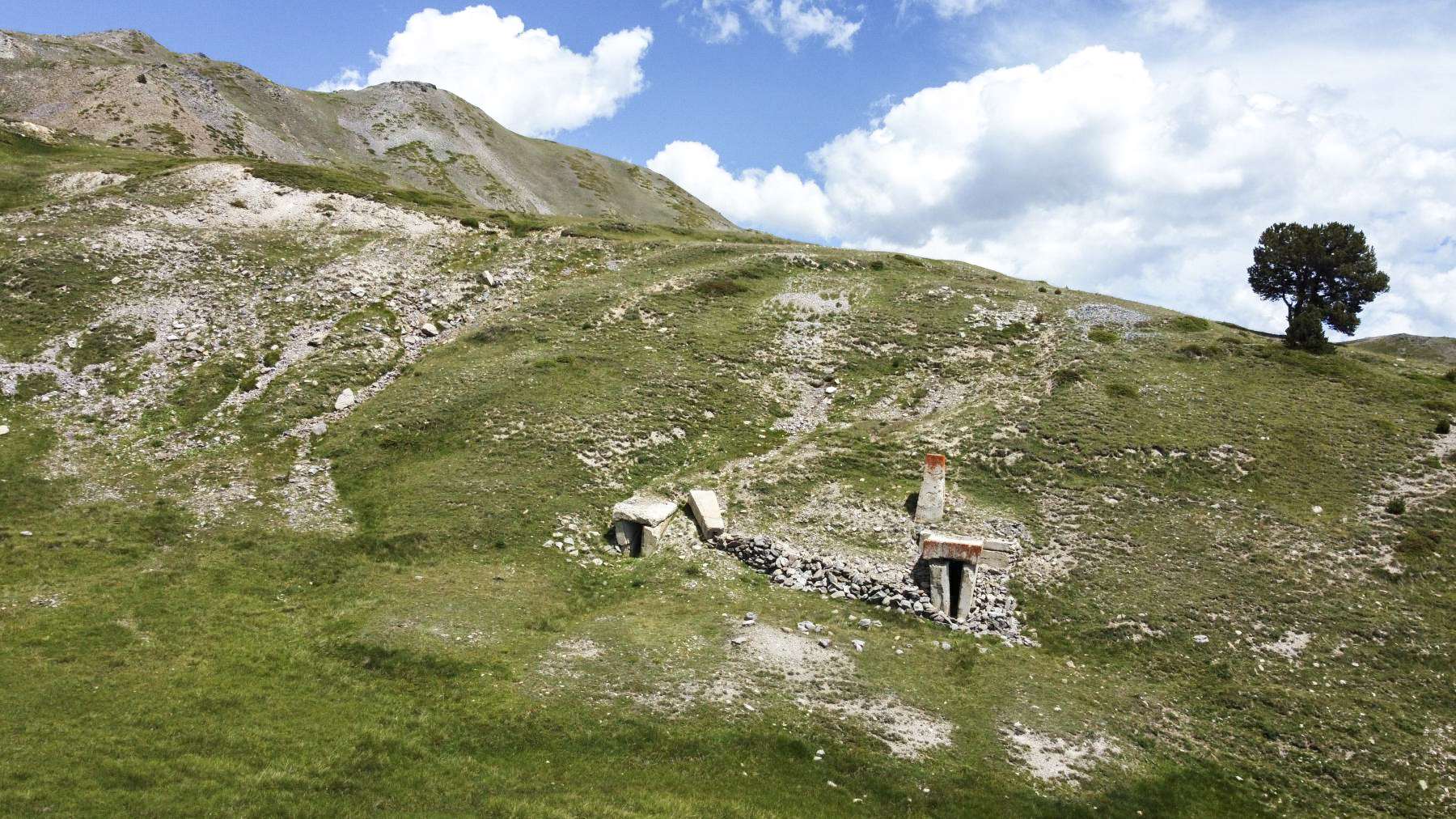 Ligne Maginot - COL DE BARTEAUX NORD - (Abri) -  - ELLENA Daniel - CUNY Philippe