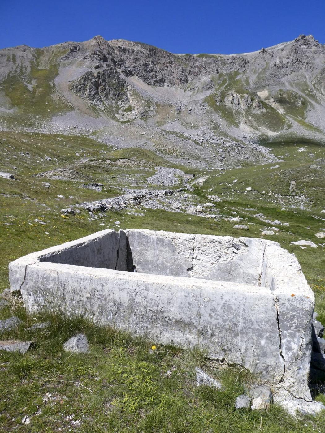 Ligne Maginot - COL DE BUFFERE - (Ouvrage d'infanterie) - Bassin de chantier - ELLENA Daniel - CUNY Philippe
