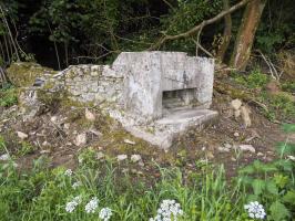 Ligne Maginot - HERBITZHEIM EICHELFELD - (Cuve pour arme d'infanterie) - Face avant depuis la droite