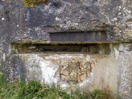 Ligne Maginot - BA33B - QUATRE BRAS - (Observatoire d'infanterie) - Face Nord
Créneau Est