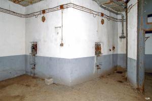 Ligne Maginot - BREHAIN - A6 - (Ouvrage d'artillerie) - Entrée munitions
Chambre de tir