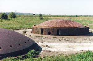 Ligne Maginot - BREHAIN - A6 - (Ouvrage d'artillerie) - Bloc 6
Cuirasse démontée sur tourelle de 75