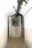 Ligne Maginot - BREHAIN - A6 - (Ouvrage d'artillerie) - Bloc 5
Le monte-charge du bloc avec le monorail permettant la manutention des casiers à munitions