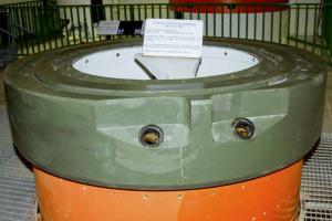 Ligne Maginot - BREHAIN - A6 - (Ouvrage d'artillerie) - Bloc 7
Tourelle de 81 exposée au musée de Fermont