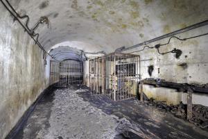 Ligne Maginot - BREHAIN - A6 - (Ouvrage d'artillerie) - Les dessous
Le garage des locotracteurs