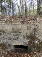 Ligne Maginot - BA105 - ROUTE DE REVIN 2 - (Blockhaus pour canon) - Face frontale créneau AC, 
En toiture, noter la cheminée