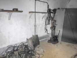 Ligne Maginot - JANUS - (Ouvrage d'artillerie) - Une perceuse à colonne dans l'atelier.