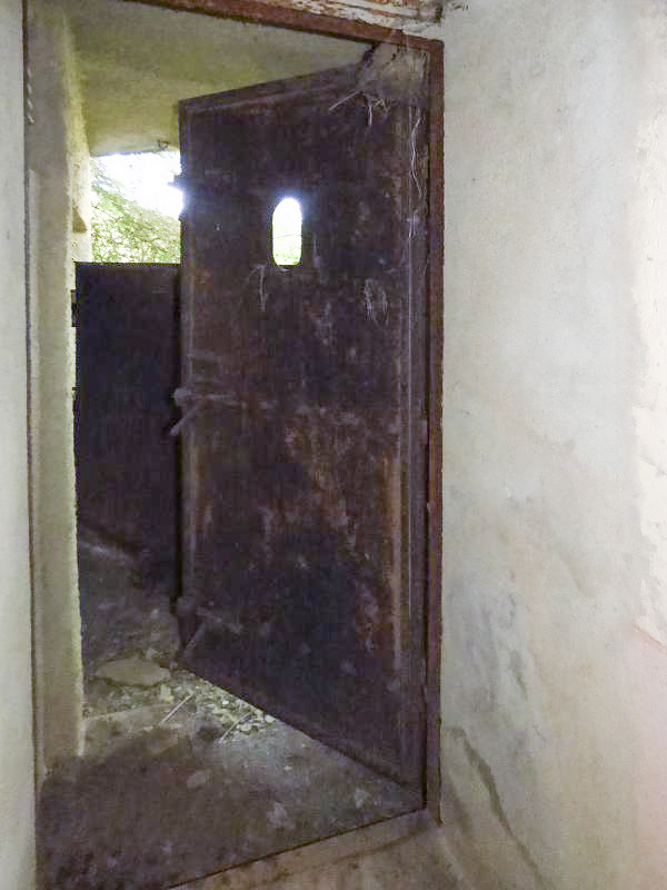 Ligne Maginot - B812 - PAR DELA L'ETANG - (Blockhaus pour canon) -  - JMBrams