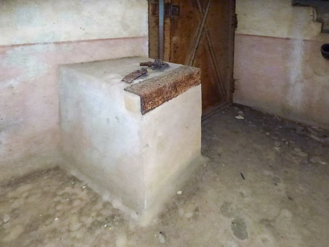 Ligne Maginot - B812 - PAR DELA L'ETANG - (Blockhaus pour canon) -  - JMBrams