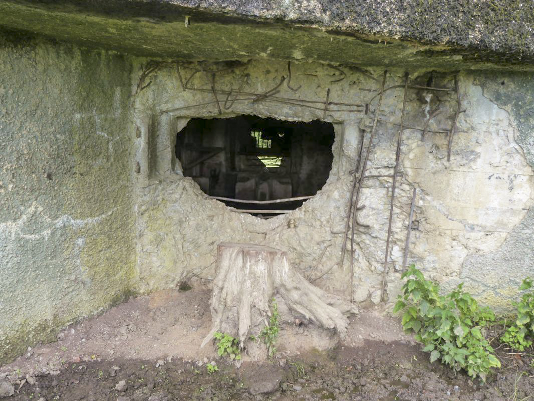 Ligne Maginot - B814 - LE CIMETIERE - (Blockhaus pour canon) -  - JMBrams