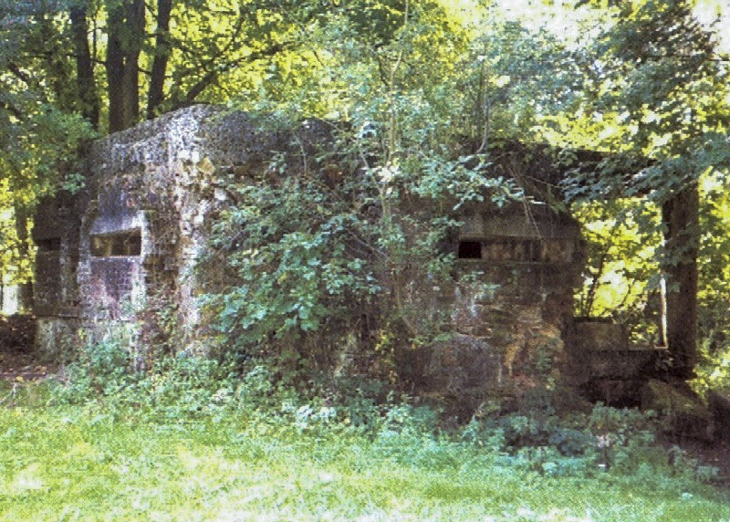 Ligne Maginot - BA28 - WATIGNY OUEST - (Blockhaus pour canon) - Etat avant 1986 - Collection Roger DUTRY