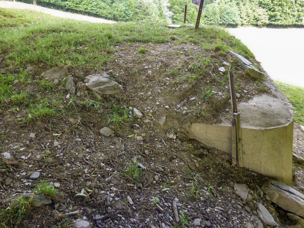 Ligne Maginot - BA36 - LA NEUVILLE EST - (Blockhaus pour canon) - Entrée - JMBrams