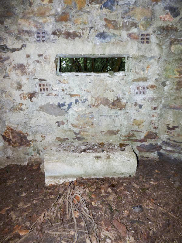 Ligne Maginot - BA48 - GRAND DOUAIRE EST - (Blockhaus pour arme infanterie) -  - JMBrams