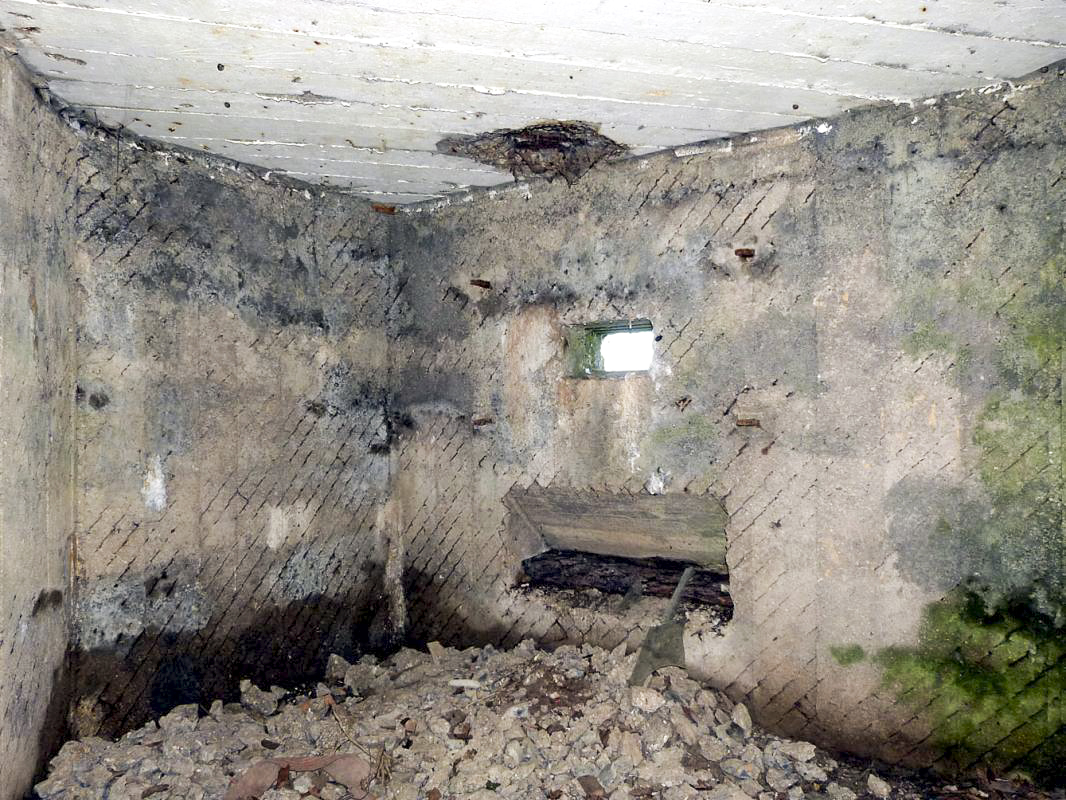 Ligne Maginot - BA68 - ROUTE DE FOURCHEMAQUE SUD - (Blockhaus pour canon) -  - JMBrams