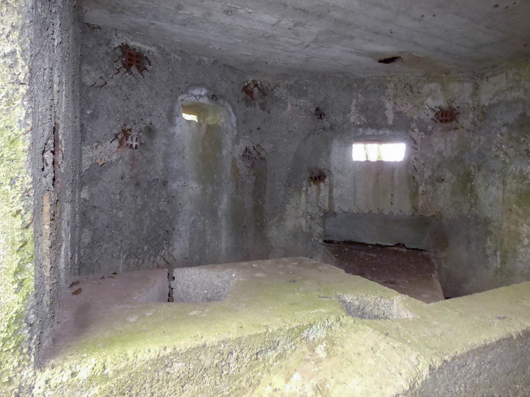 Ligne Maginot - BA71 - LES BERNES - (Blockhaus pour canon) -  - JMBrams