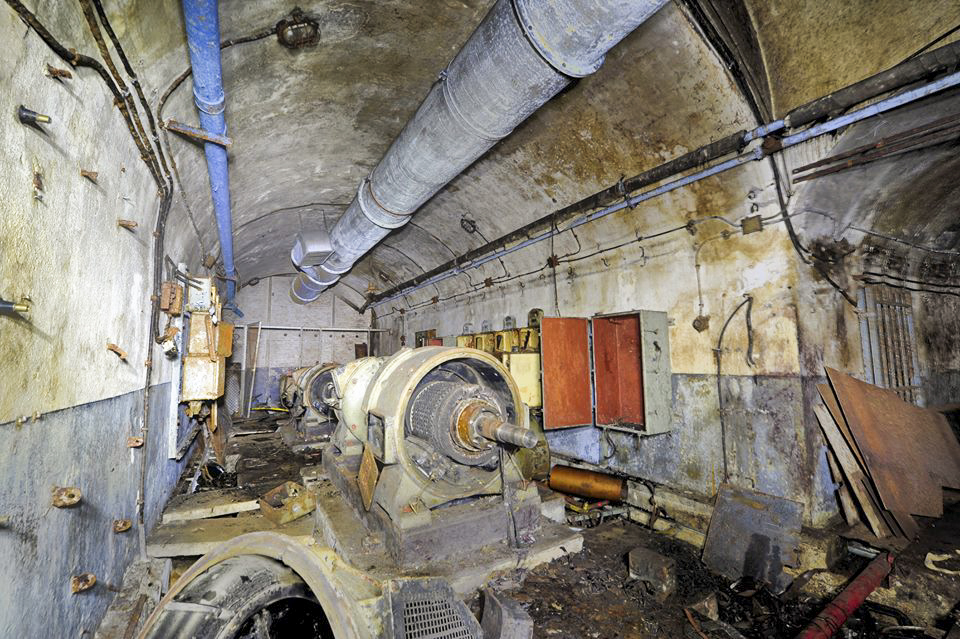 Ligne Maginot - BREHAIN - A6 - (Ouvrage d'artillerie) - La sous-station convertisseurs traction - GOERGEN Claude