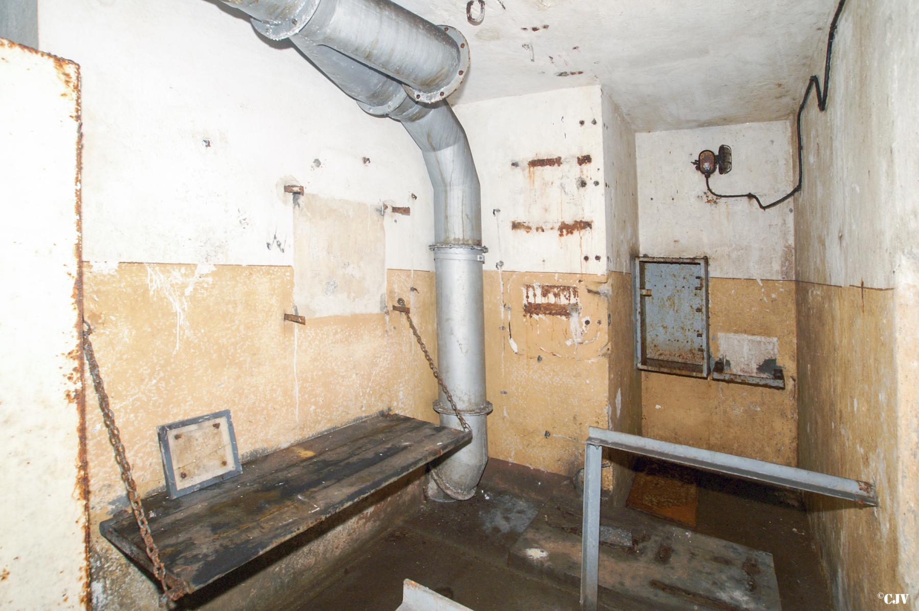 Ligne Maginot - BREHAIN - A6 - (Ouvrage d'artillerie) - Bloc 7 - Lia VERMEULEN