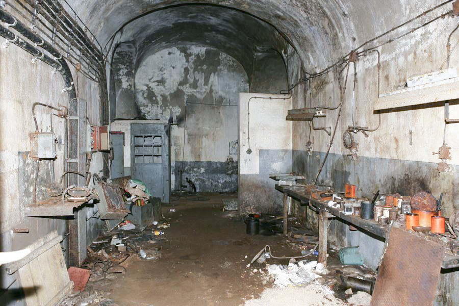 Ligne Maginot - BREHAIN - A6 - (Ouvrage d'artillerie) - L'atelier génie-artillerie - HUYGEN Georges