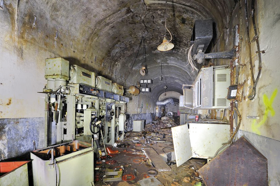 Ligne Maginot - BREHAIN - A6 - (Ouvrage d'artillerie) - L'usine électrique
La station électrique MT BT - GOERGEN Claude