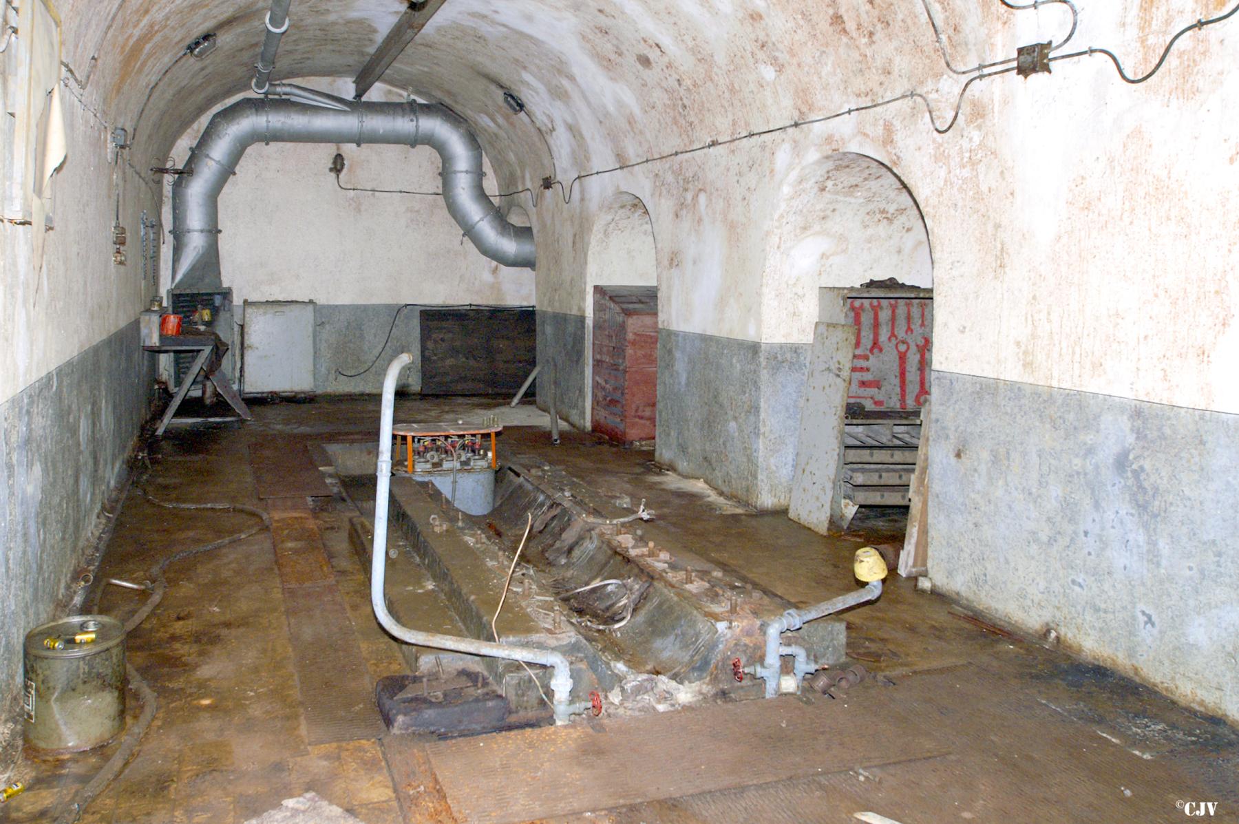Ligne Maginot - BREHAIN - A6 - (Ouvrage d'artillerie) - L'usine électrique - Lia VERMEULEN