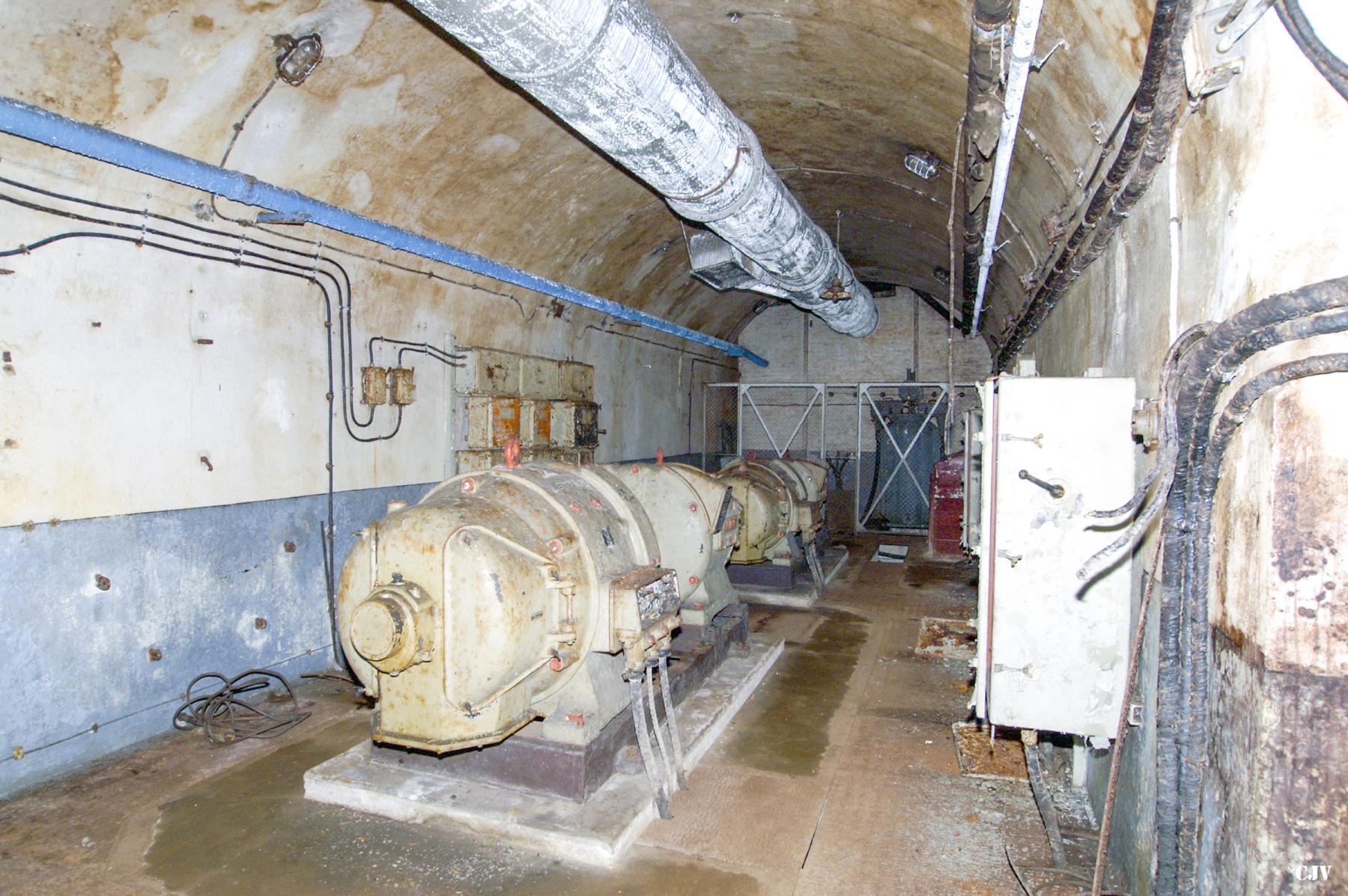 Ligne Maginot - BREHAIN - A6 - (Ouvrage d'artillerie) - Usine électrique
Les convertiseurs - Lia VERMEULEN