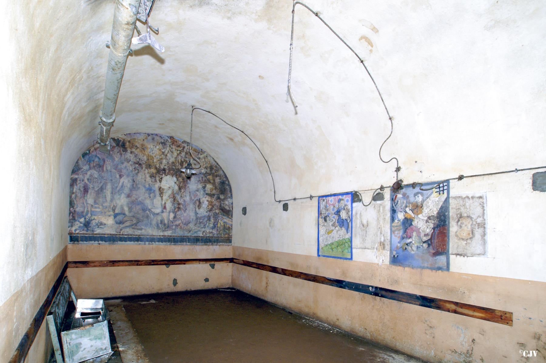 Ligne Maginot - BREHAIN - A6 - (Ouvrage d'artillerie) - Caserne
Peinture murale dans le foyer - Lia VERMEULEN