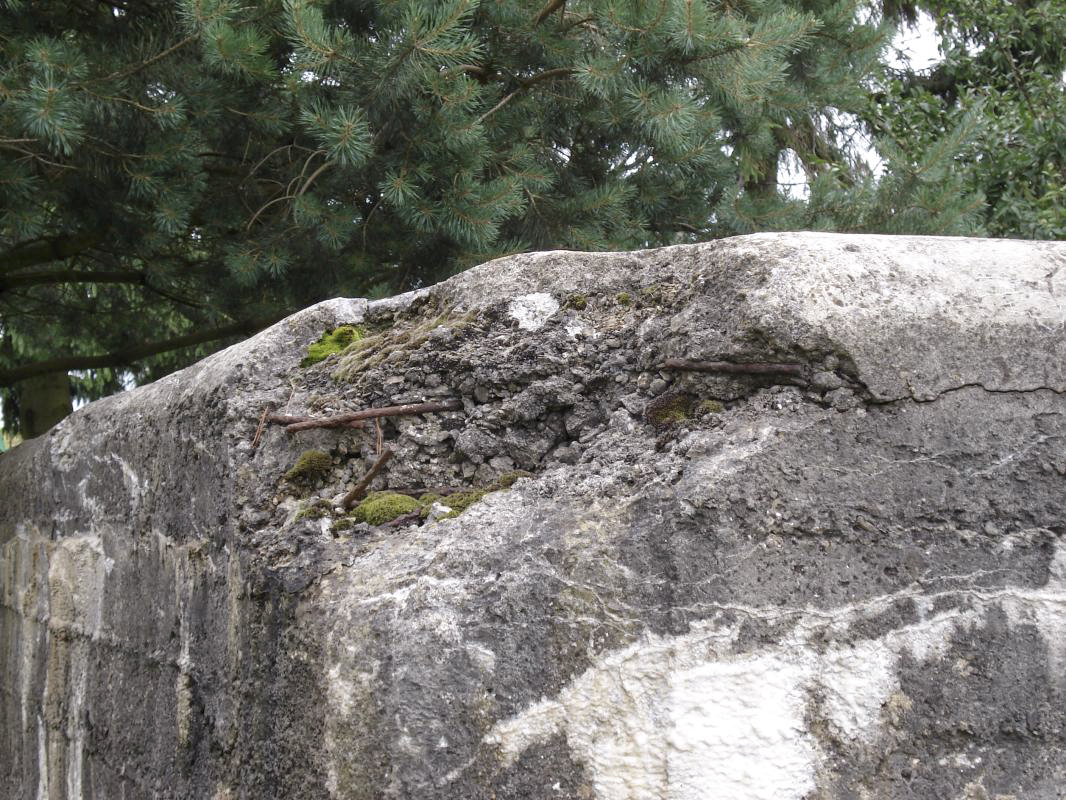 Ligne Maginot - BA87TER - ROCROI EST 2 - (Blockhaus pour canon) - Détails des dégâts - R Tucker